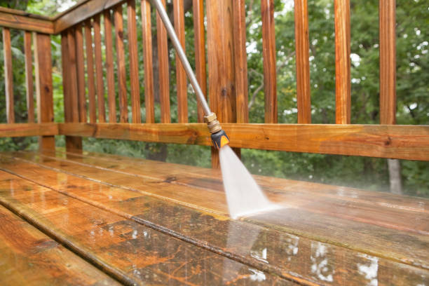 Best Deck and Patio Pressure Washing in Beechwood Trails, OH